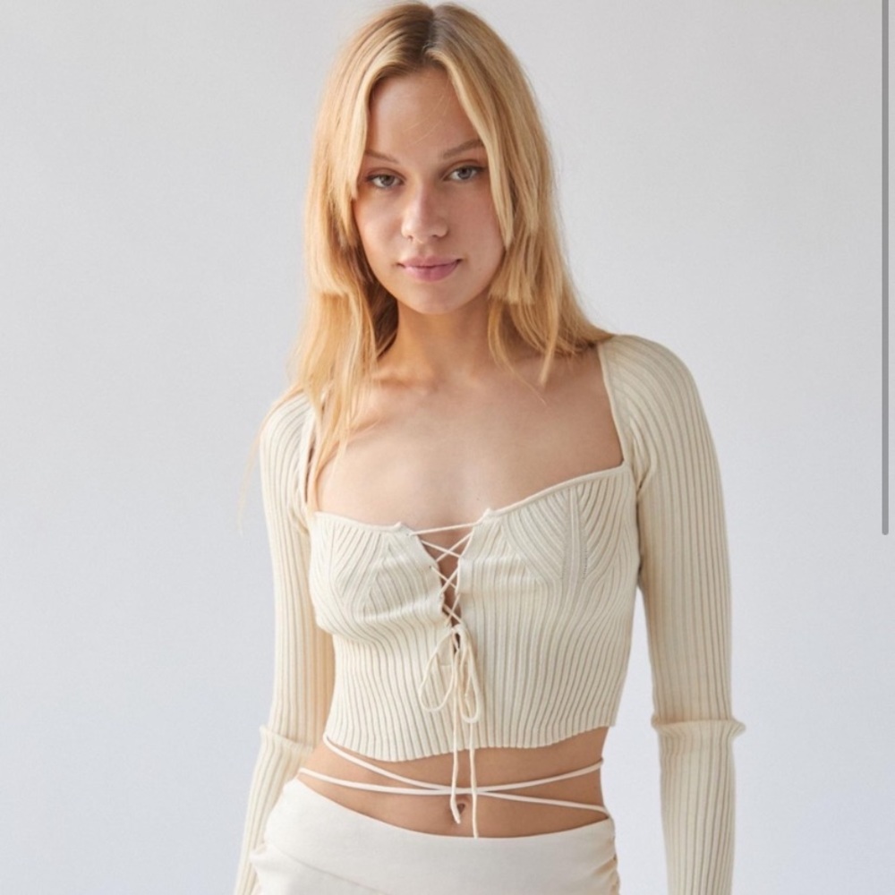 NWT Urban Outfitters Lace up elianna top